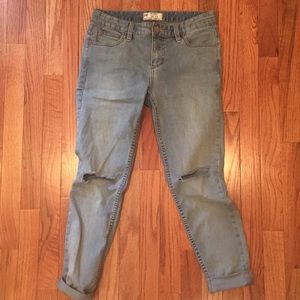 Free People women’s busted mid-rise skinny jeans